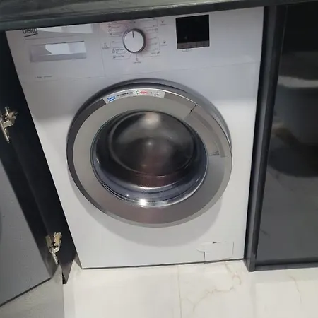Apartamentai Saulute Lägenhet *